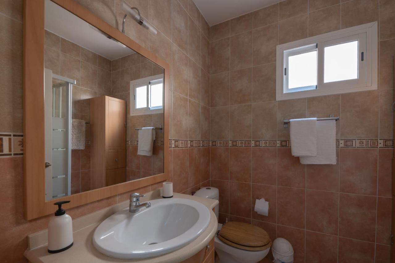 Keka'S Guesthouse - City Centre Санта-Крус-де-Тенерифе Экстерьер фото
